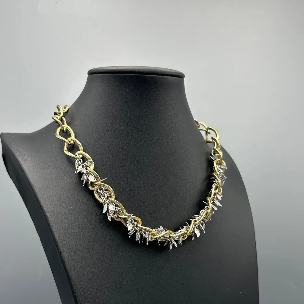 amrita singh Necklace